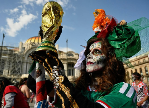 World Cup parade on Paseo de la Reforma